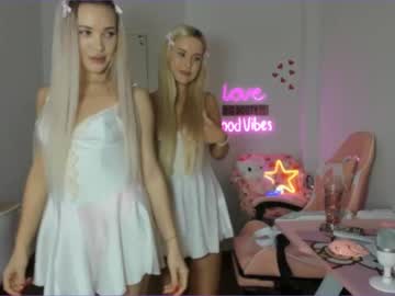 webcam couple barbie_do11s today image #3983100