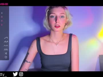 webcam girl lit1le_kitty_ today image #2718211