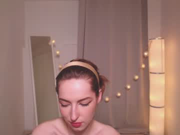 webcam girl silent_chill today image #1854079
