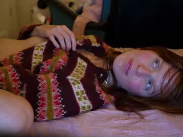 webcam girl ellaa91 today image #3018042