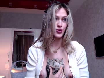 webcam girl sweetboobss1 today image #1299216