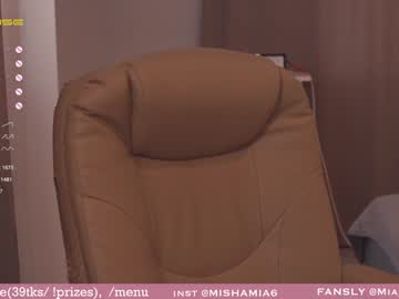 webcam girl mia_milagros today image #3579777