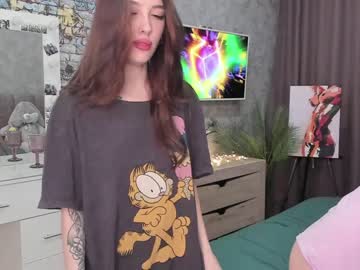 webcam girl jerkoffstation today image #3761348
