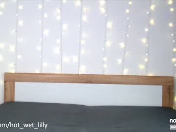 webcam girl hot_wet_lilly today image #1488182