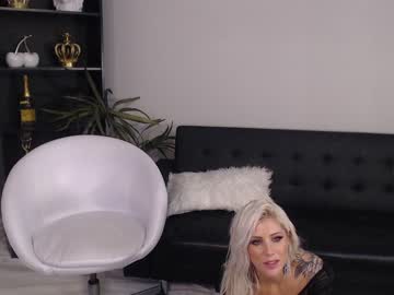 webcam girl blonde_riderxxx today image #3055023