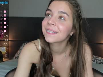 webcam girl monika_youthfull today image #3505193