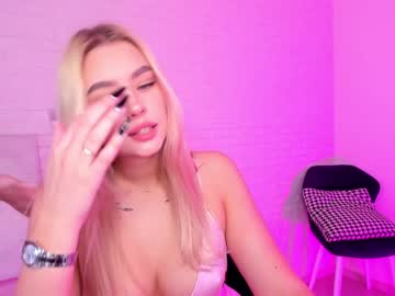 webcam girl 8a8y_nura today image #1277388