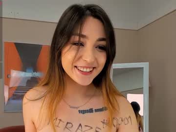 webcam girl chloe_catherine_mykers today image #2961071