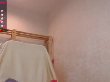 webcam girl mila_kimm today image #3780455