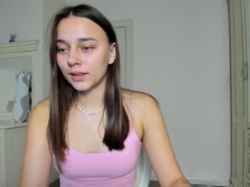 webcam girl eleonora_linn today image #2680001