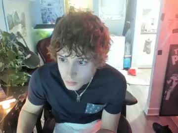 webcam man bashful4200 today image #3084516