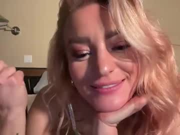 webcam girl rosykat today image #4055289