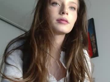webcam girl isia_slay today image #2356783
