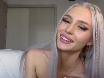 webcam girl bunnykhalissi today image #2129906