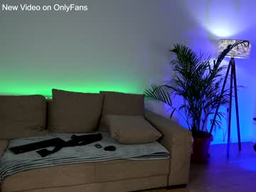 webcam girl naughtyrider69 today image #1268569