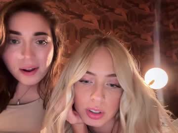 webcam girl lucyholly today image #4044592