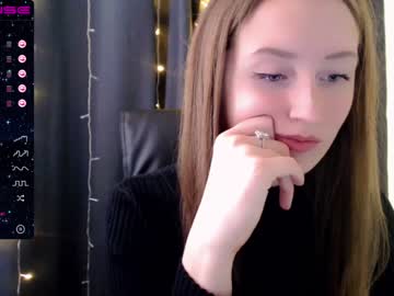 webcam girl kailaroset today image #1731545