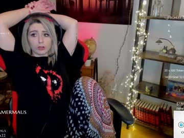 webcam girl kimilee22 today image #678819