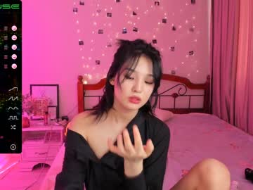 webcam girl aisneon today image #954274