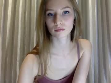 webcam girl blue_eyed_bl0ndie today image #1842217