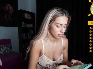 webcam girl laurabae_ today image #379643
