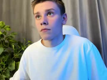 webcam man justin__twink today image #3604286