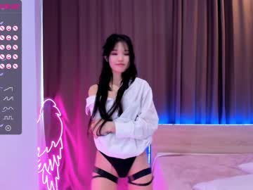 webcam girl aisneon today image #1975566