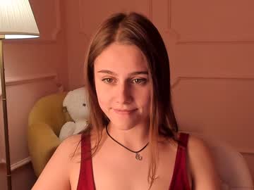 webcam girl valerie_shine today image #81045