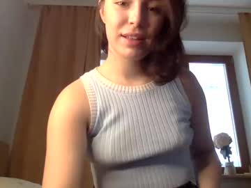 webcam girl cats_and_coffee today image #4024308