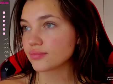 webcam girl michelle_mir today image #3780778