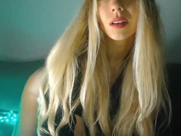 webcam girl pervyblonde today image #1042277