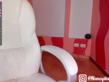 webcam girl nancydiamonds today image #3706399