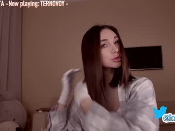 webcam girl hollyextra today image #1046020