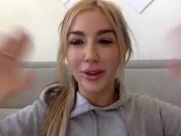 webcam girl bestfruit16 today image #1029957