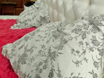 webcam girl maaarynip today image #186636