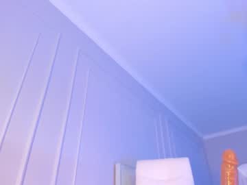 webcam girl aerri_lee today image #2800482