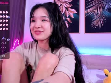 webcam girl aisneon today image #1968237