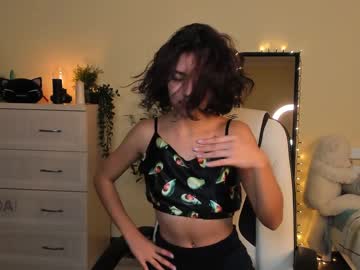 webcam girl ella_flar_ today image #2830413