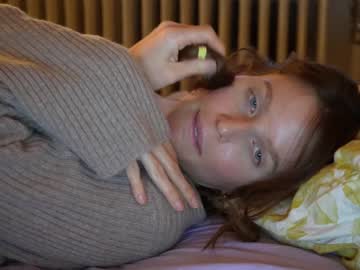 webcam girl ellaa91 today image #2901963