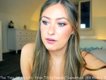webcam girl x_lily_x today image #1195821