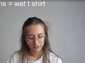 webcam girl eemi1y today image #4094970