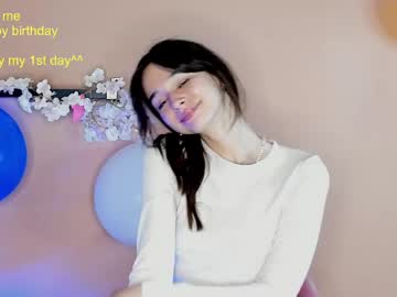 webcam girl emmi_sunshine today image #3956674