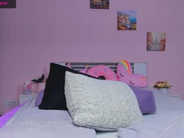 webcam girl gabbi_i today image #1136985