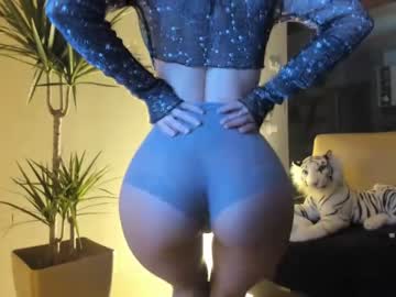 webcam girl sofiaandwonderland today image #2028089