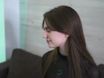webcam girl hoolybunny today image #807054