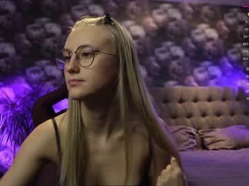 webcam girl angeellina today image #3828516