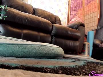webcam girl sexual_essence today image #1360273