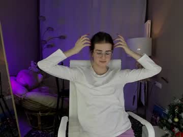 webcam girl zlata_luna today image #698818