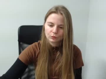 webcam girl andrea_lui today image #1488361