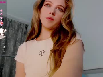 webcam girl small_blondee today image #3182682